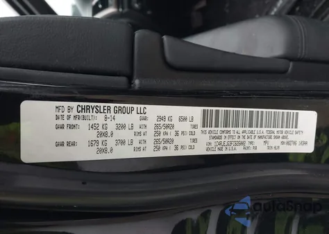 2015 Jeep Grand Cherokee Summit z USA, uszkodzony, nr VIN 1C4RJEJG3FC626002